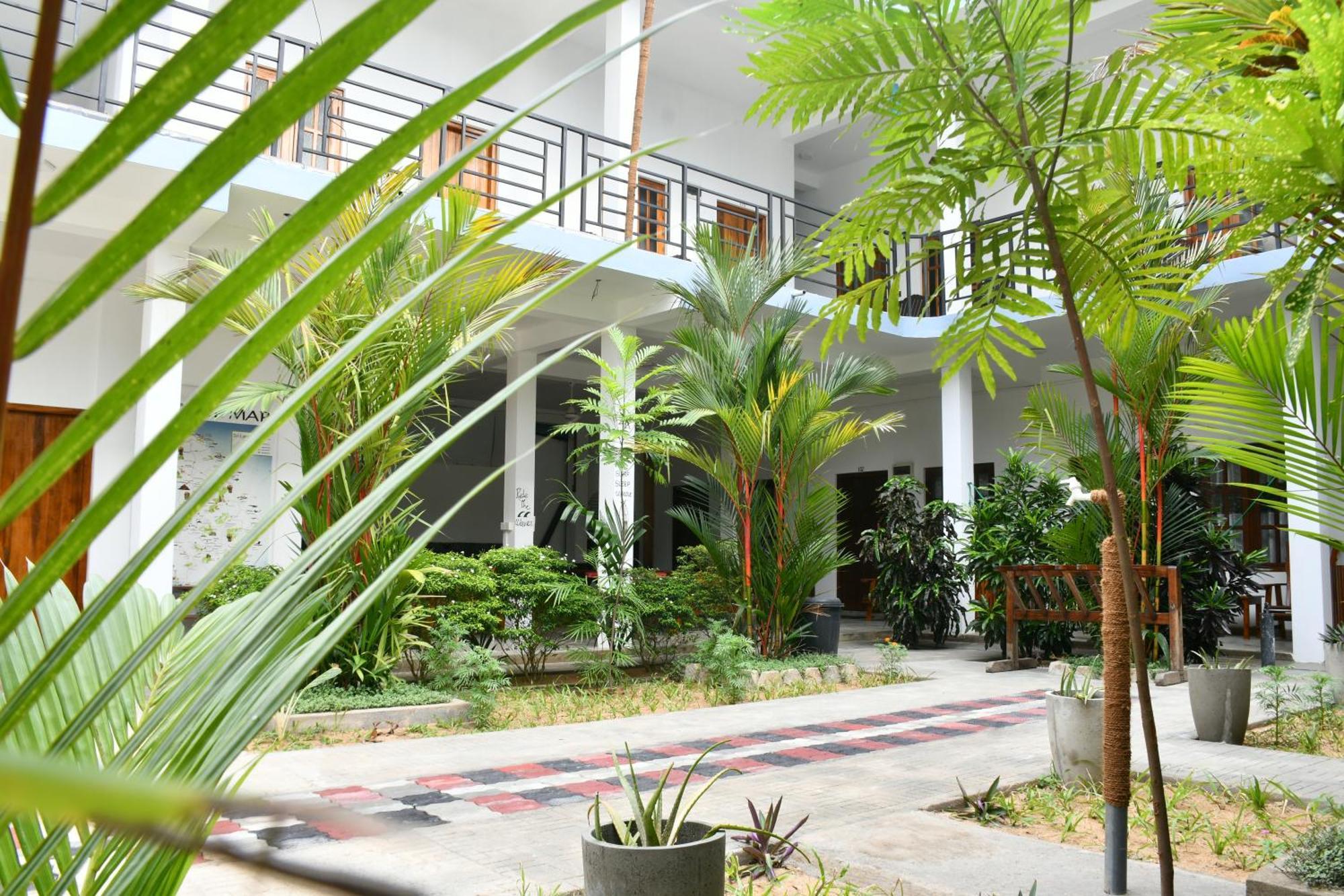 Hotel Pearl Of The Bay à Baie d'Arugam Extérieur photo