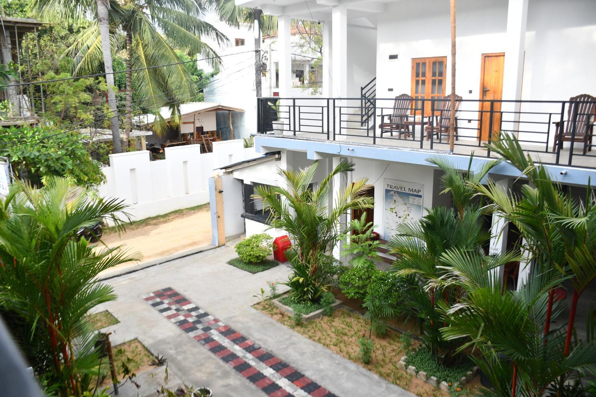 Hotel Pearl Of The Bay à Baie d'Arugam Extérieur photo